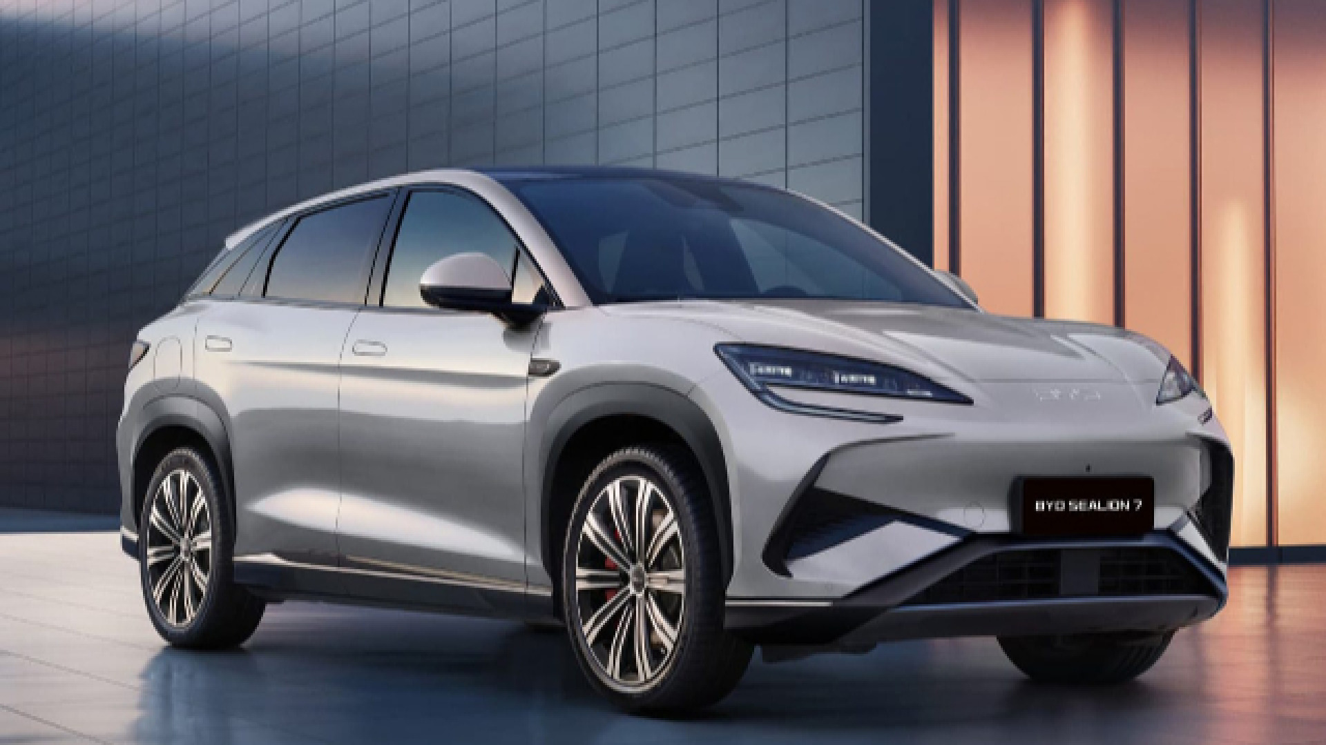 BYD SEALION 7